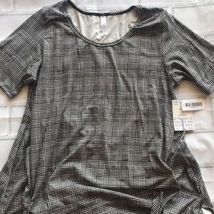 LuLaRoe Perfect T (large)